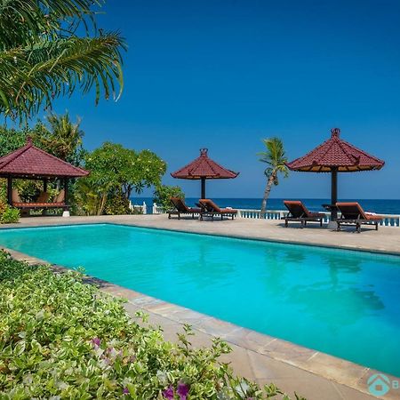 Villa Namaste - Beachfront At Lovina 10P, Pool, Bbq Banjar  Exterior photo