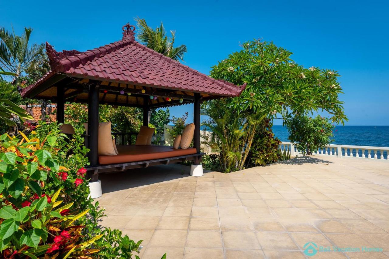 Villa Namaste - Beachfront At Lovina 10P, Pool, Bbq Banjar  Exterior photo