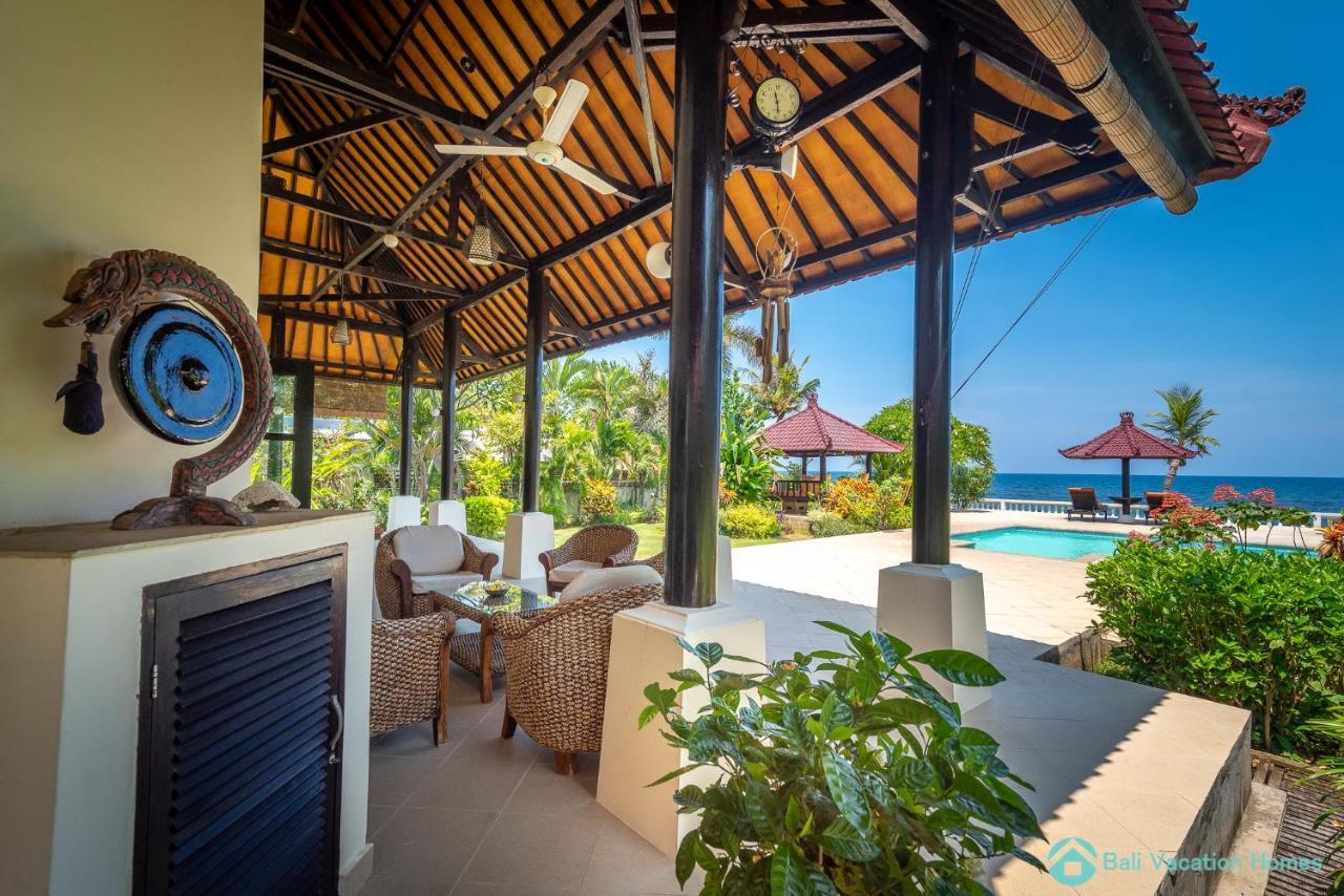 Villa Namaste - Beachfront At Lovina 10P, Pool, Bbq Banjar  Exterior photo